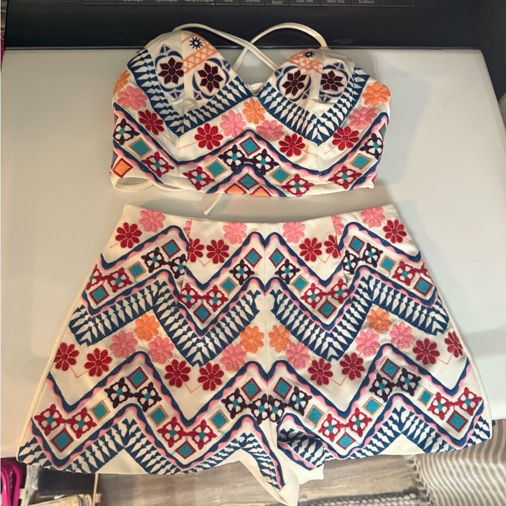 Lulu's 2 piece set🌸